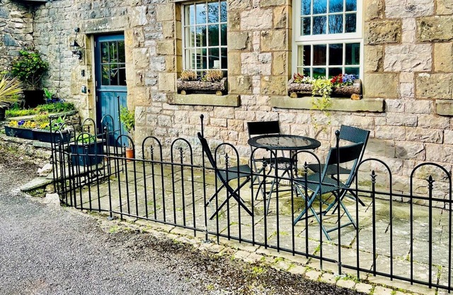 Pass the Keys | Ground floor country chic apartment near Cartmel