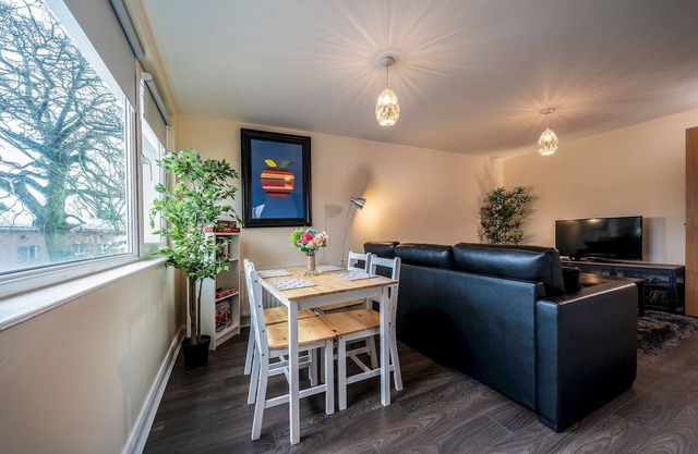 Pass the Keys | 1Bed Flat in Historical Belfast Close to Centre
