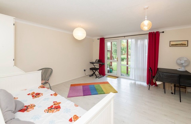 Pass the Keys | Cosy Flat close to Train Station and Centre