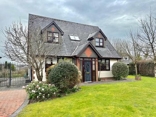 Pass the Keys Kiln Cottage Langland home