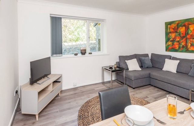 Pass The Keys |Lovely apartment in West Yorkshire