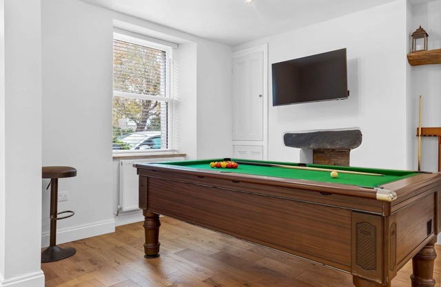 Pass the Keys | Lovely 2 Bed With Pool Table | Ulverston