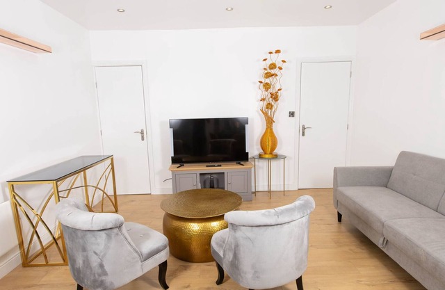 Pass the Keys | Modern, Cosy and Luxury House for 8