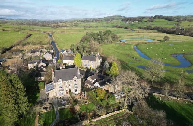 Pass the Keys | Station House Quaint Cottage for 4 + Furry Friends
