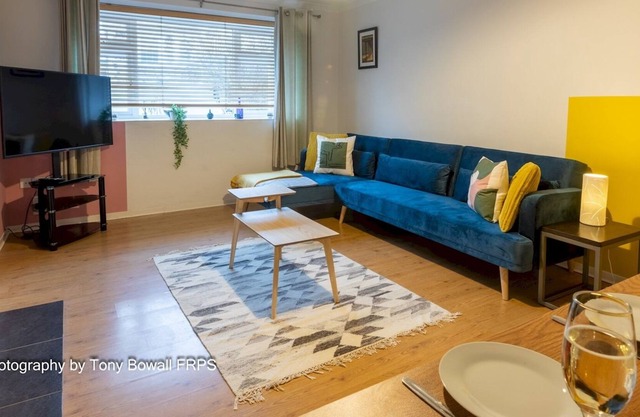 Pass the Keys | Stylish seaside retreat with free parking