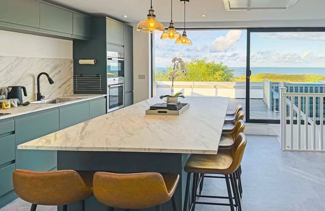 Pass the Keys | The View in Moelfre, for 8 people with sea views