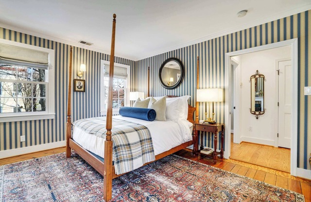 Patrick Manor - a Poshabodes Luxury Home!