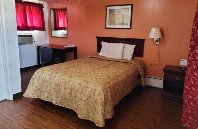 Paul's Motel