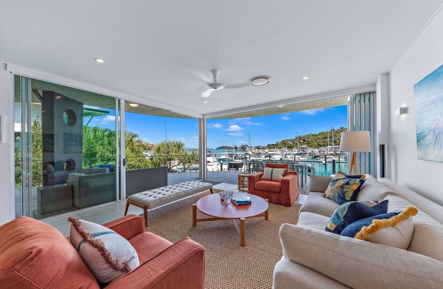 Pavilions 9 Hamilton island