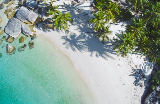 Pavilions of Bedarra: Private Island Getaway for families and couples