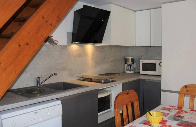 Pavillon cosy 6 pers, plage Grazel, terrasse, véranda, parking privé - FR-1-229-774