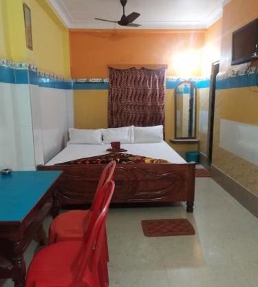 PAYEL LODGE