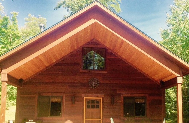 La paix et la tranquillité dans les bois du nord.