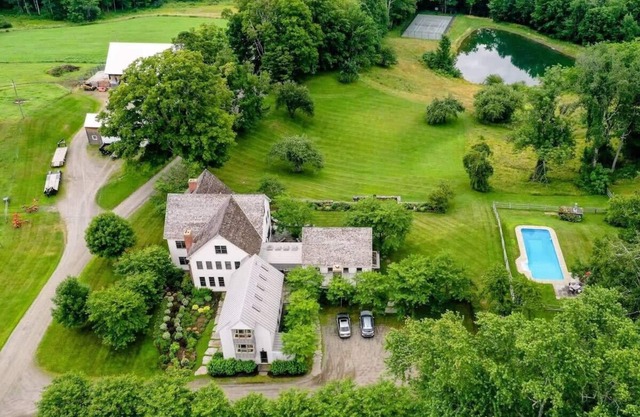 Private Estate, 11 BDR, pour 30 personnes! Feuille Peeping!