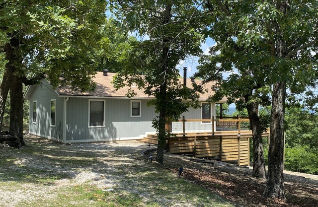Peaceful Cabin in the Woods Near Lake Tenkiller - Sleeps 6