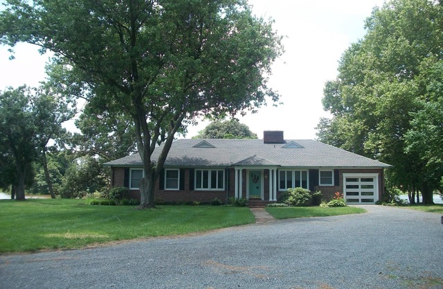 Maison paisible de Cambridge sur Jenkins Creek