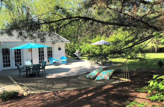 Peaceful Cottage Retreat près de Shawnee National Forest