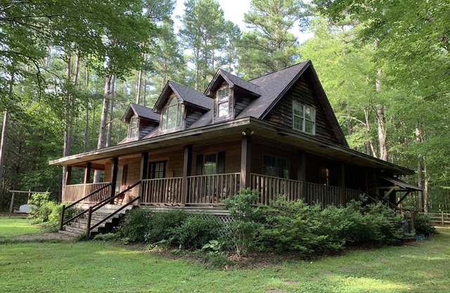 Escapade paisible à la campagne juste à l'extérieur d'Oxford, dans le Massachusetts
