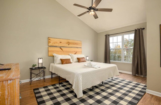 Peaceful Escape: 2BR Retreat w/ Private Hot Tub!