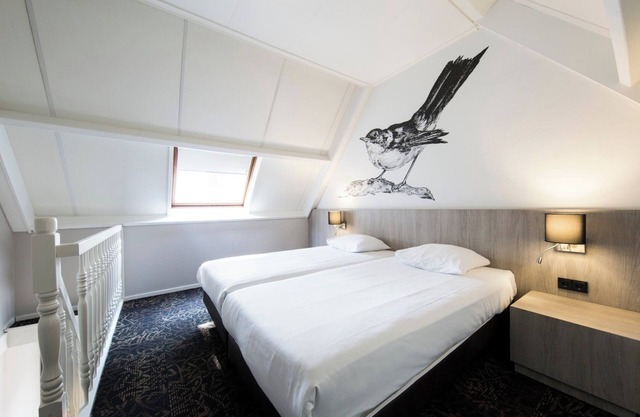 Peaceful Escape Close To Het Hulsbeek — Enjoy Nature And Free Parking