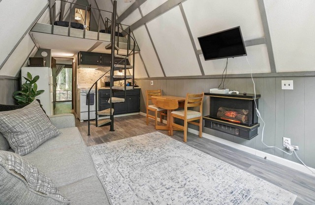 Peaceful Gaylord Cabin Rental Near Otsego Lake!
