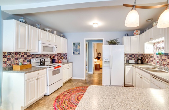 NEW! Peaceful Ishpeming Retreat: Walk to Deer Lake