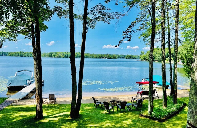 Beau lac de retraite quelques minutes à Traverse City. Également réserver pour 2020