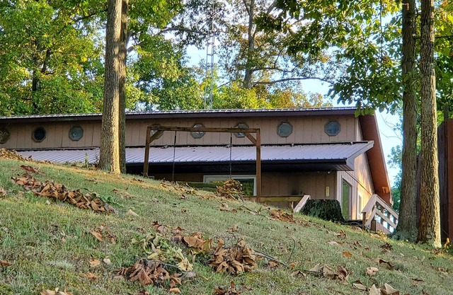 Peaceful Lake House C2