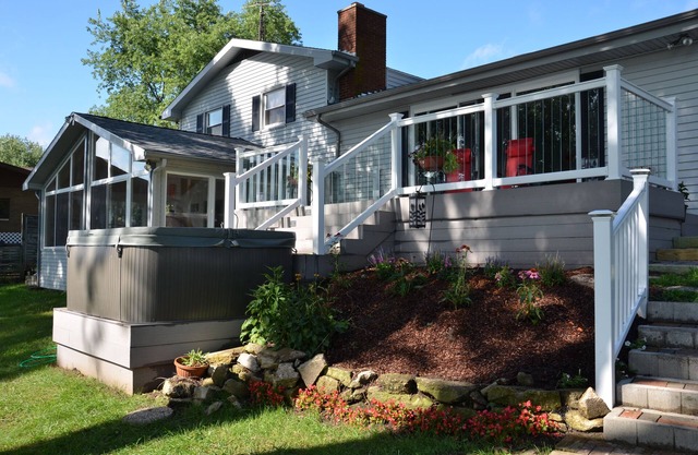 Maison paisible au bord du lac, parfaite pour les familles - 2 heures et demie de Chicago