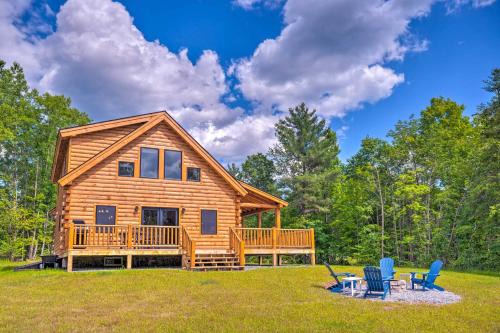 Peaceful North Haverhill Haven with Wood Fire Pit