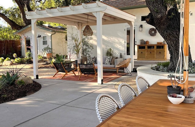 *BRAND NEW* Ojai Mid-Century Ranch