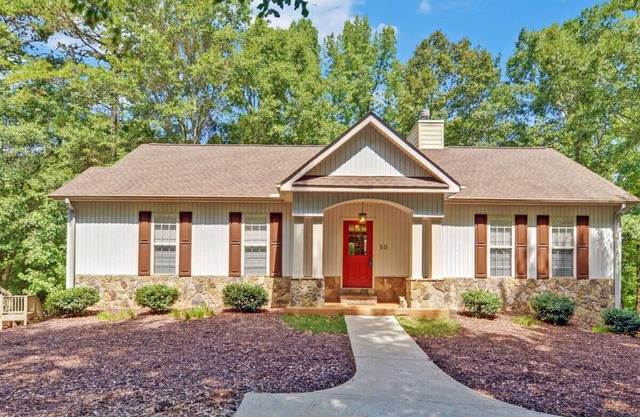 Peaceful Paradise on Lake Hartwell - Sleeps 8