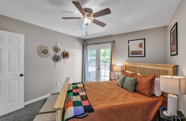 Peaceful Retreat with Hot Tub Kid and Dog Friendly