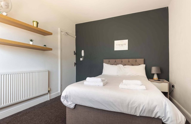 Peaceful Room in Doncaster Shared House w Kitchen