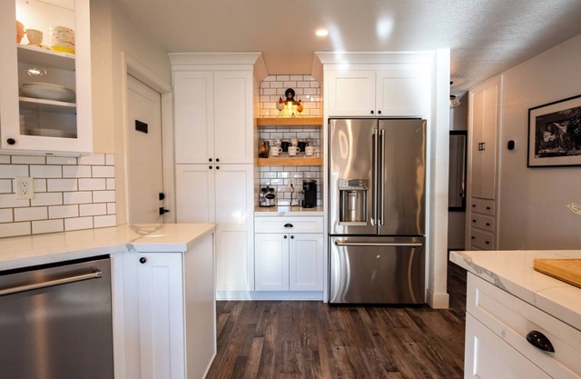 Peach Avenue Homestay - Enjoy Nearby Old Town Clovis plus a Private Neighborhood