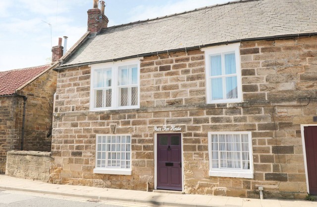 Maison de poirier, RUSWARP