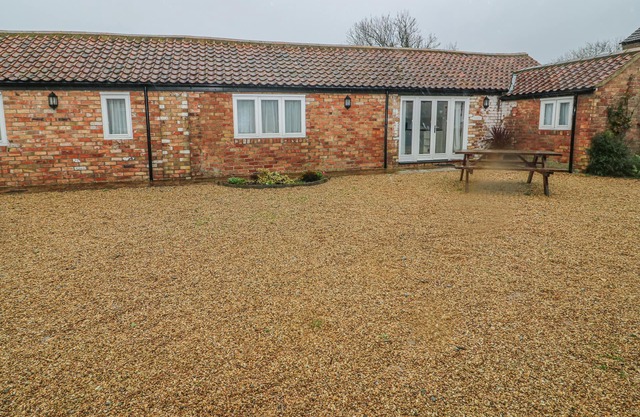 Peardrop Cottage, SALTFLEETBY