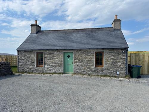 Peedie Orkney Cottage