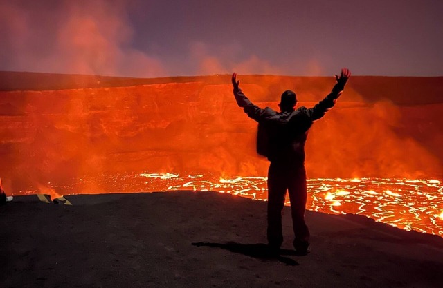 Pele's Breath Jungalow Near Kilauea Volcano