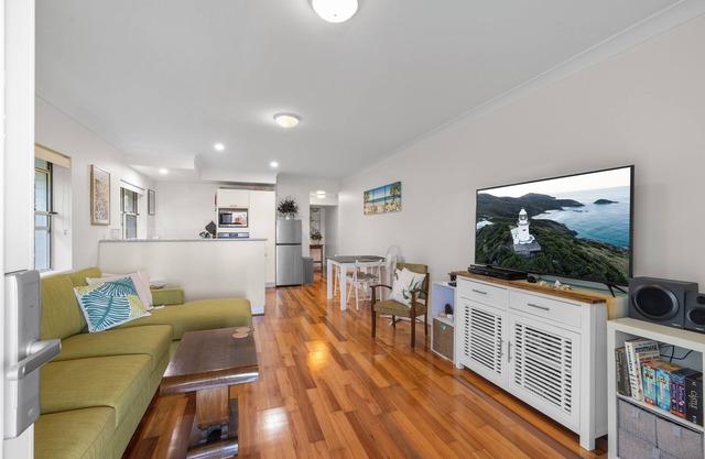 Pelican Pad - Full Linen * Air Cond * Fantastic Location * BBQ * Wifi *
