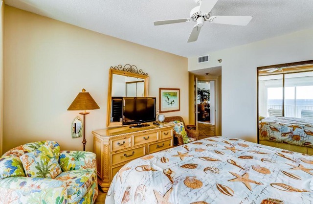 Pelican Pointe