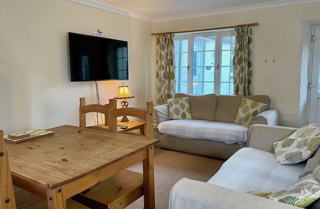 Classique-Cottage-Salle d'eau-Vue sur la cour-Pendragon Cottage Llamrai