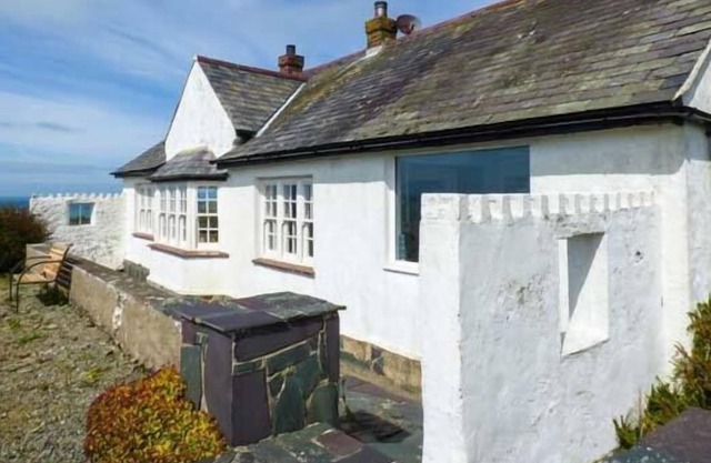 Penfor, CHURCH BAY