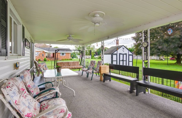 NOUVEAU! Cozy Parker House avec pont et cour spacieuse!