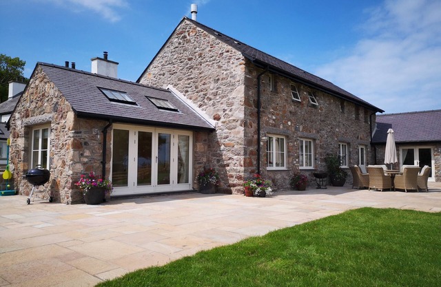 PENRHYN BARN, Animaux domestiques, avec feu ouvert à Moelfre, Ref 1008954