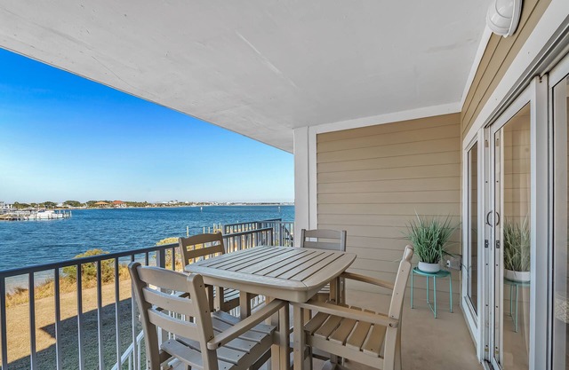 Pensacola Beach Waterfront | Villa Sabine | Paddleboards, Bikes & More | My Beach Getaways