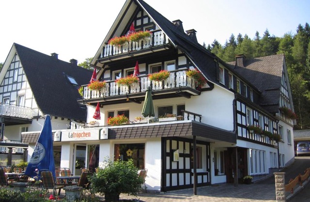 Pension & Ferienhaus Latröpchen
