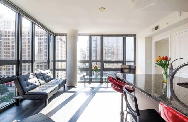 Nice 2BR Pentagon City Apartment