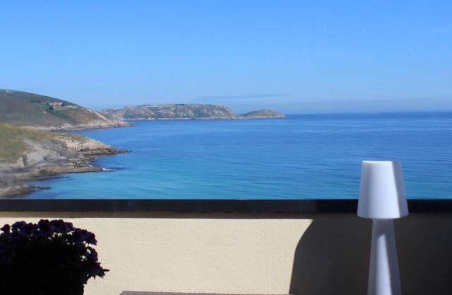 Appartement avec terrasse sur la mer sur la plage Area Mayor