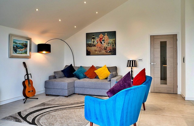 Appartement en attique à Teignmouth, Sans dépôt